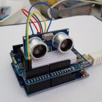 Arduino mit Prortotyping Board und SR04 Verkabelung perspektivisch