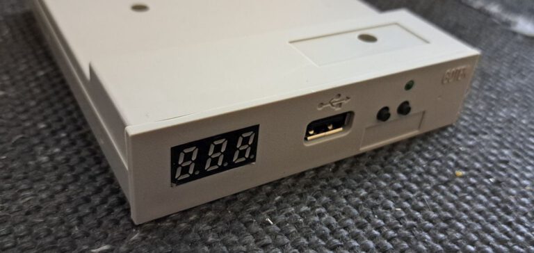 Laufwerke Gotek Floppy Emulator