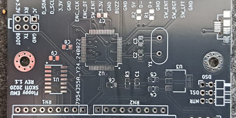 Mini Floppy Emulator - Prozessorplatine Oberseite unbestückt