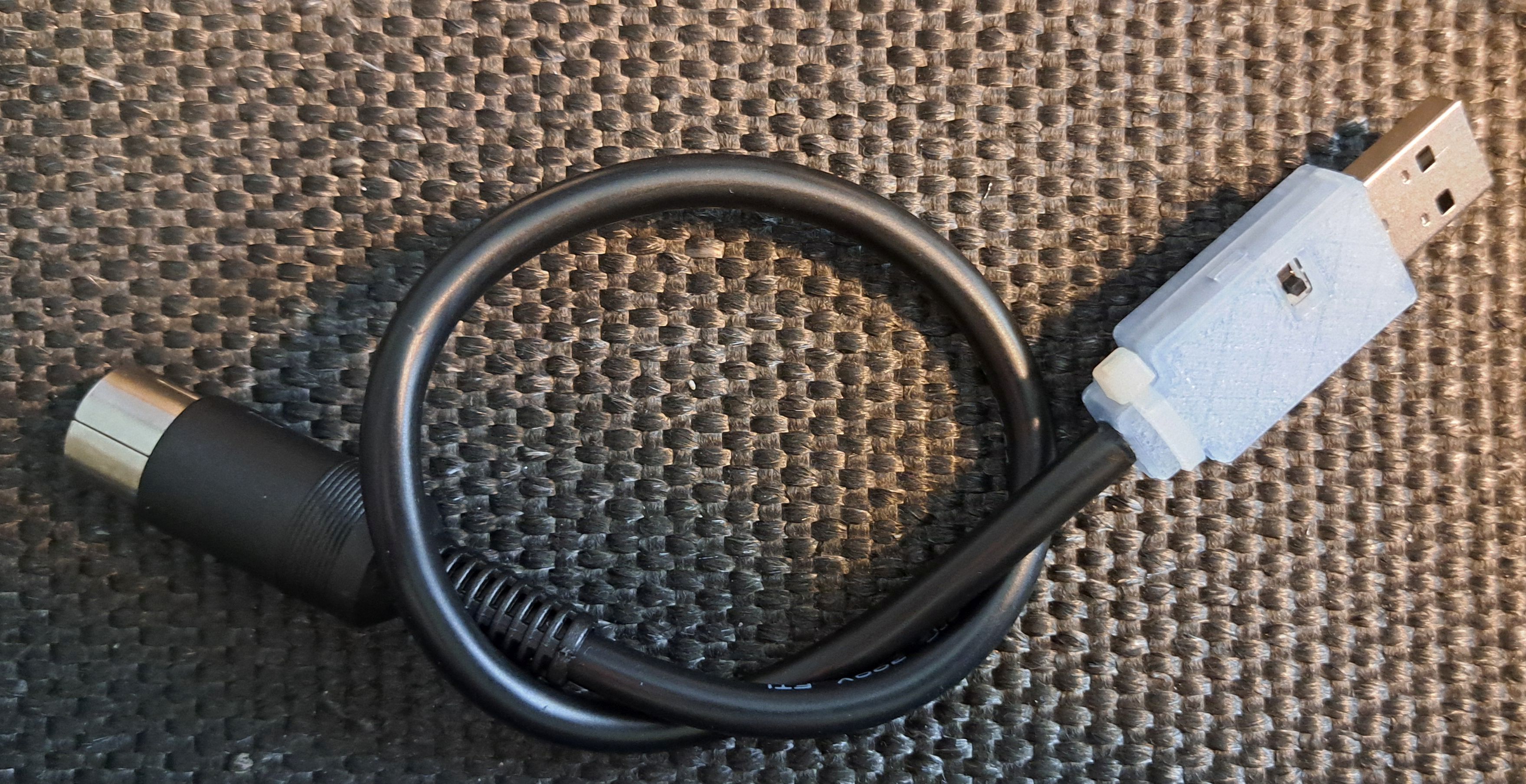 DiskBuddy64 - Kabel mit Gehäuse