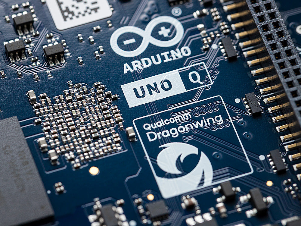 Arduino UNO Q, Nahaufnahme Qualcomm-Dragonwing-Chip (Bild: Arduino, store.arduino.cc)