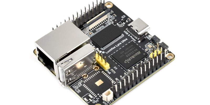 Luckfox Lyra Ultra mit Ethernet und USB-A, Schrägansicht; die Ultra W hat zusätzlich ein WLAN-Modul (Bild: Luckfox, luckfox.com)