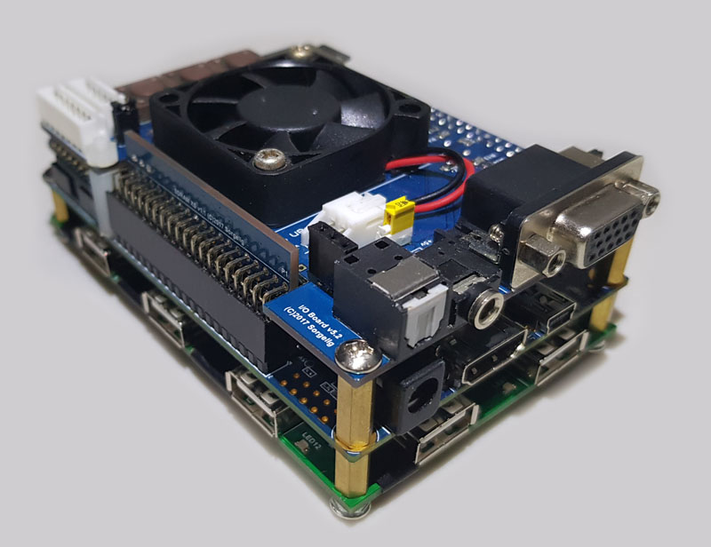 MiSTer: DE10-Nano mit I/O-Board (Bild: MiSTer-Wiki auf GitHub)